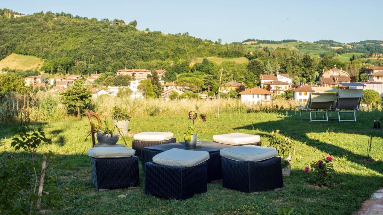 Beb Montefratta Bed & Breakfast Fratta Terme Exterior photo