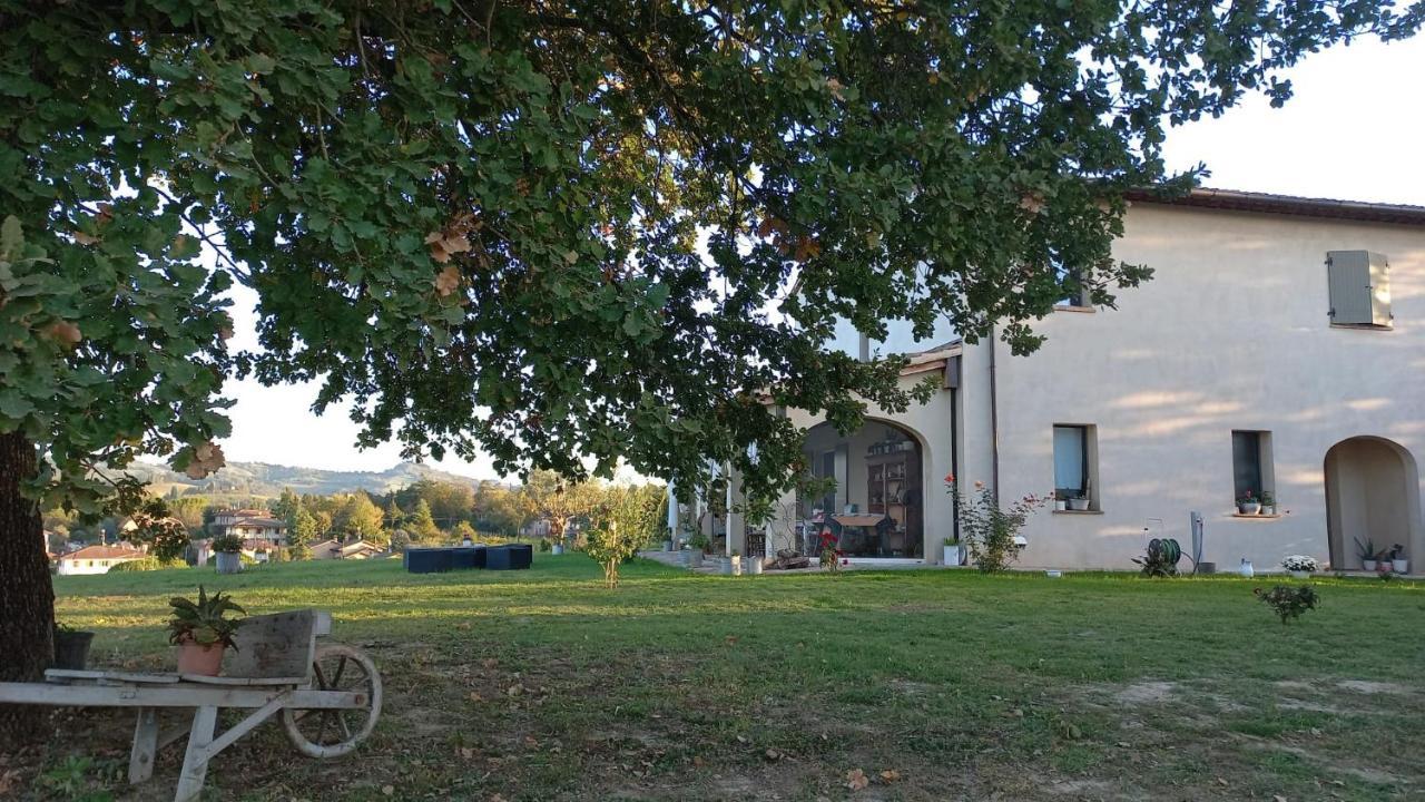 Beb Montefratta Bed & Breakfast Fratta Terme Exterior photo