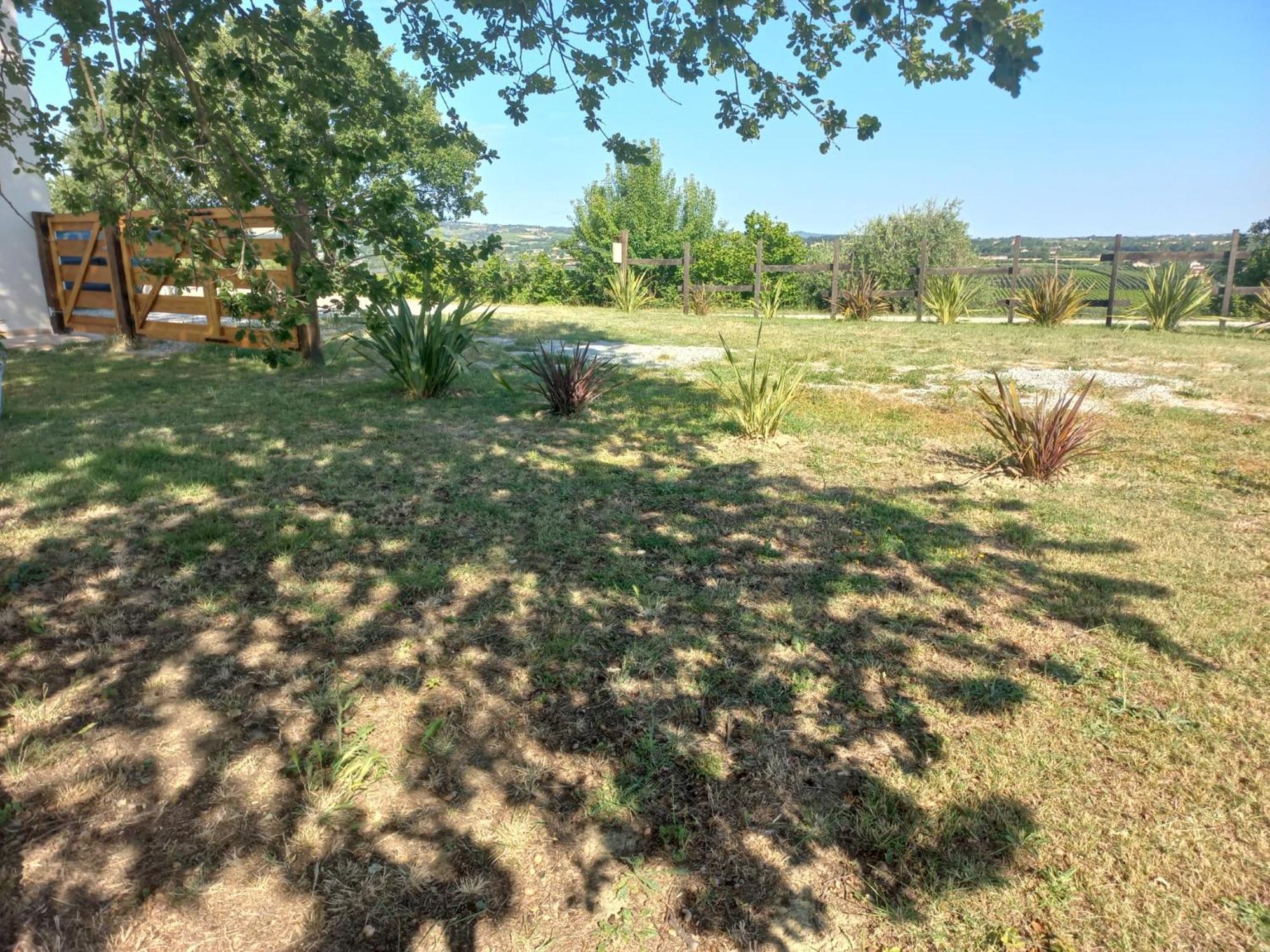 Beb Montefratta Bed & Breakfast Fratta Terme Exterior photo
